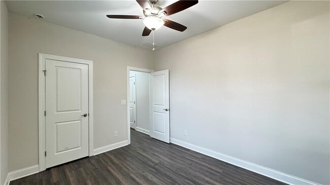 Building Photo - 750 Fieldcrest Park Ln