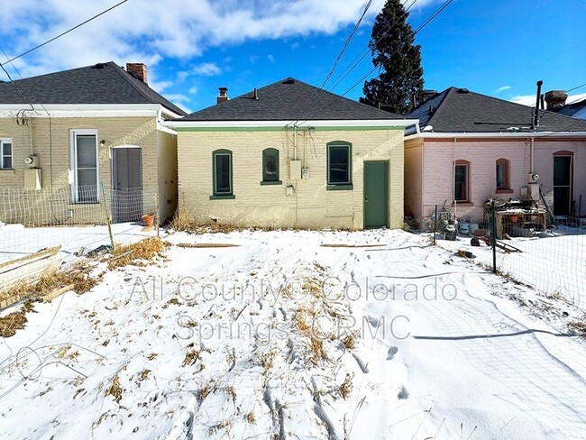 Building Photo - 215 N First Street