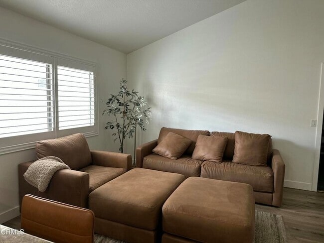 Building Photo - 1521 N H St