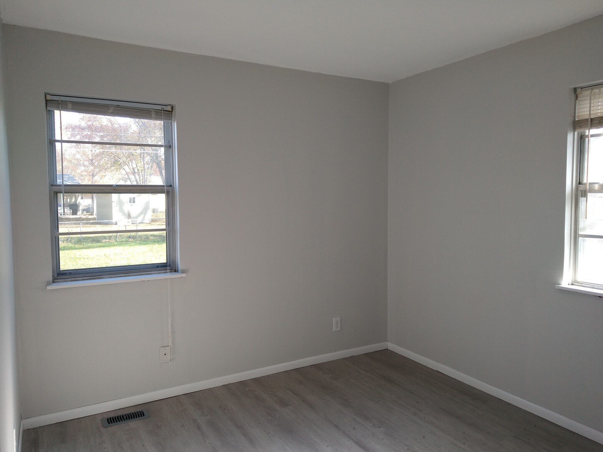 Master Bedroom - 3326 SW Kiowa St