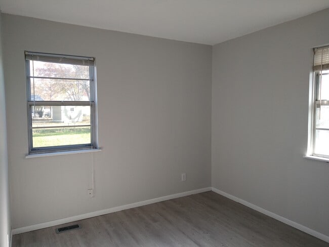 Master Bedroom - 3326 SW Kiowa St