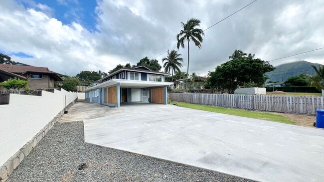 Building Photo - 45-180 Kaneohe Bay Drive