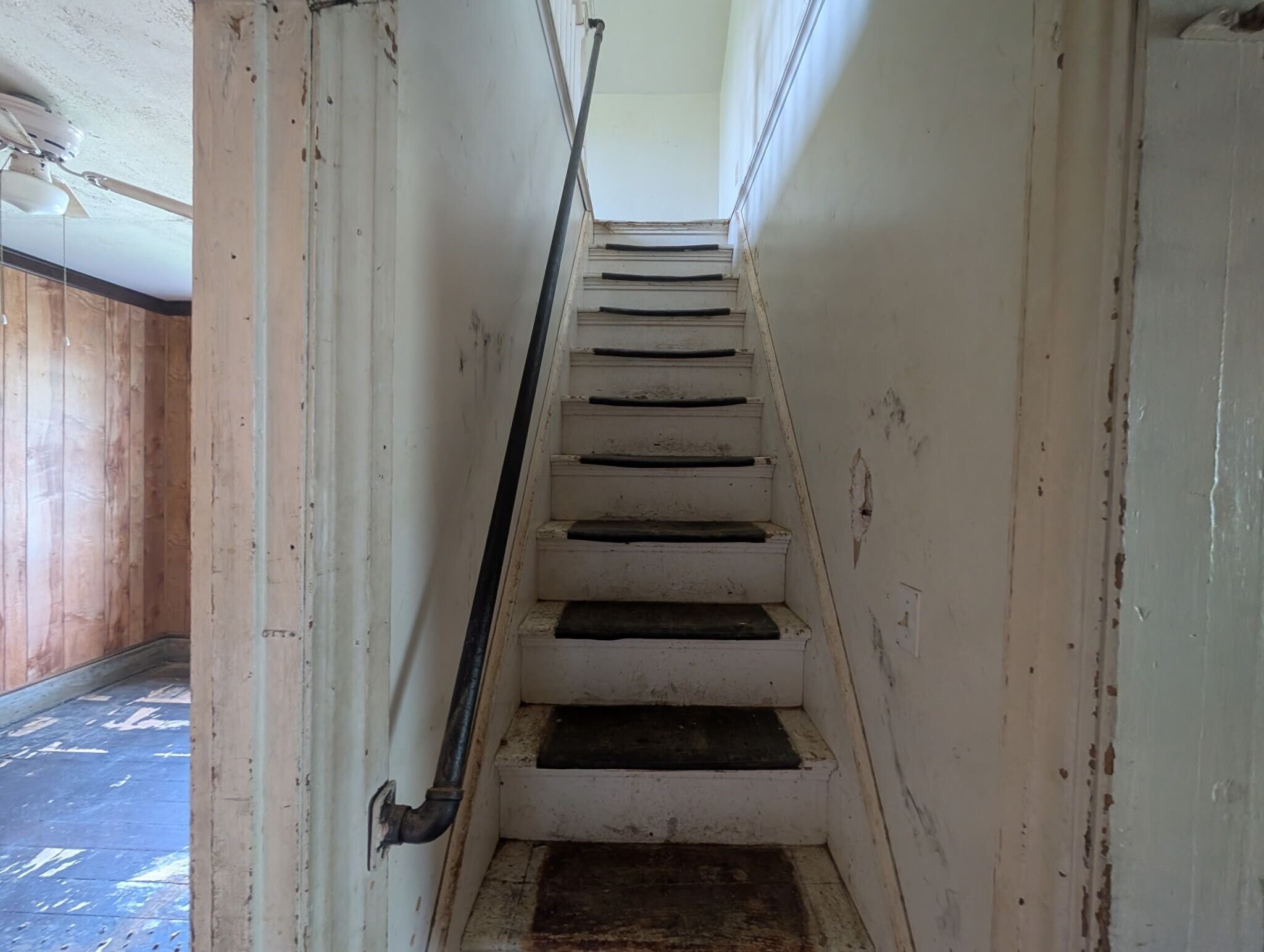 Building Photo - 1214 W Butler St