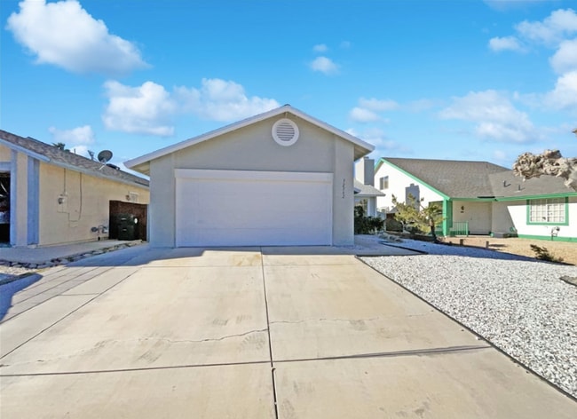 Building Photo - 12362 Highgate Ave