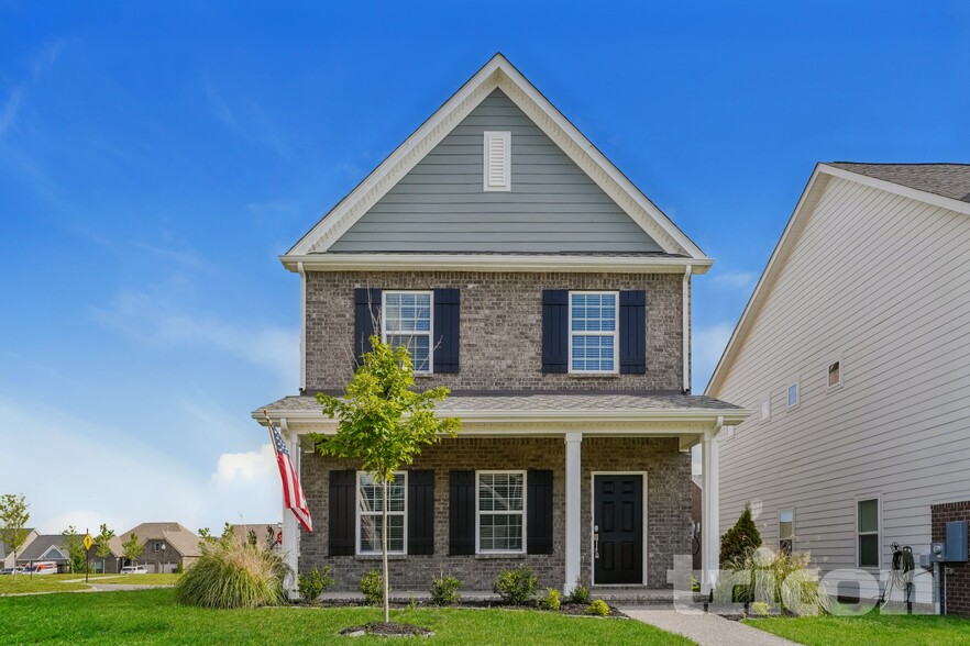 Primary Photo - 311 Cloverbrook Way