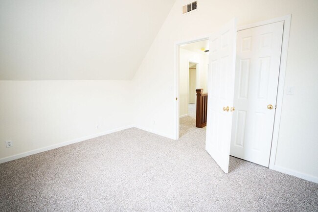 Building Photo - 2970 Janes Creek Dr