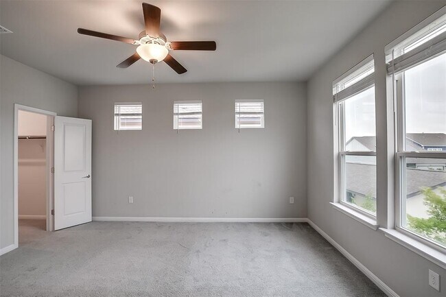 Building Photo - 5405 Charles Merle Dr.
