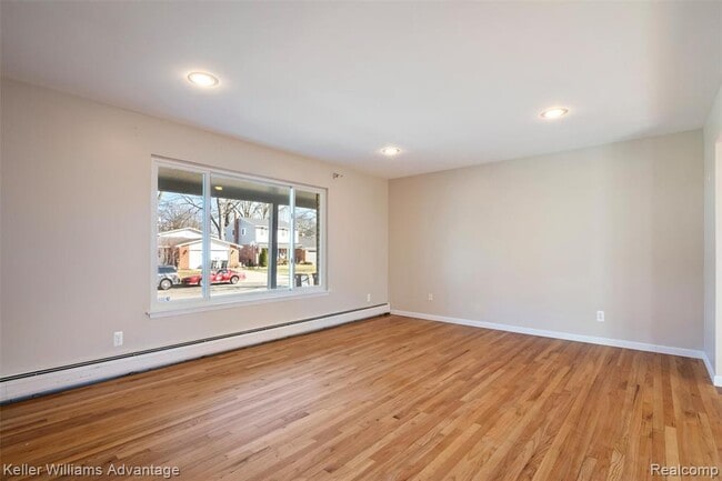 Building Photo - 14377 Cranston St