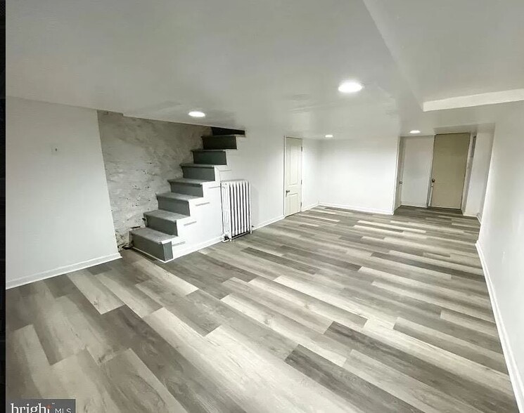 Building Photo - 3225 Elmora Ave