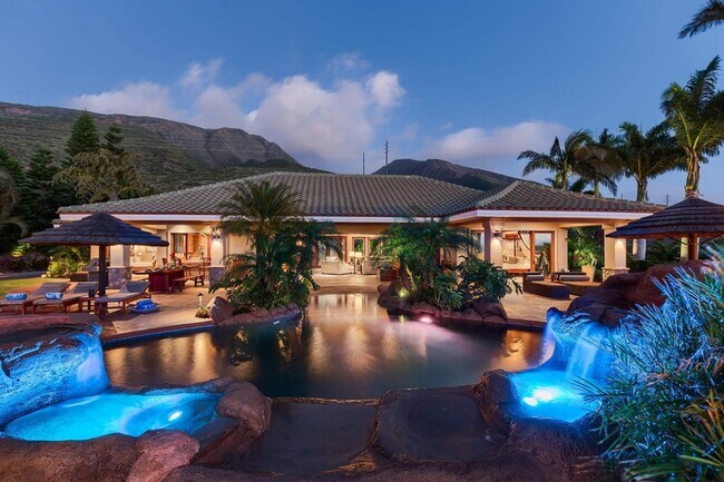 Building Photo - 972 Kai Hele Ku St