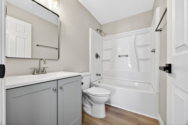 Building Photo - 1362 Half Moon Dr