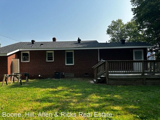 Building Photo - 3 br, 2 bath House - 6115 Stagecoach Road