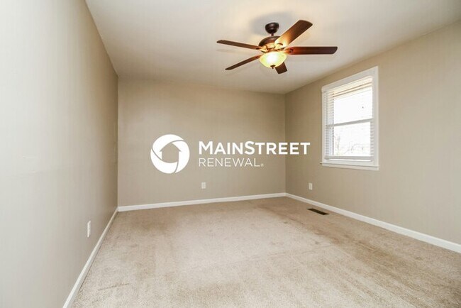 Building Photo - 3 Bedroom Pet-Friendly Home in La Vergne, ...