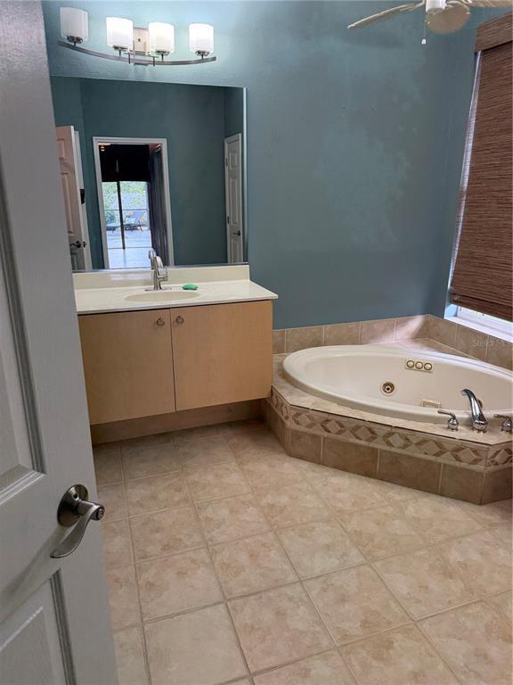 Building Photo - 4823 Carrington Cir