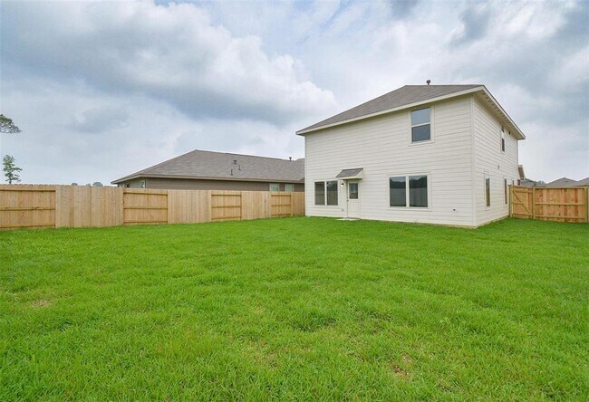 Building Photo - 18566 Cepagatti Dr
