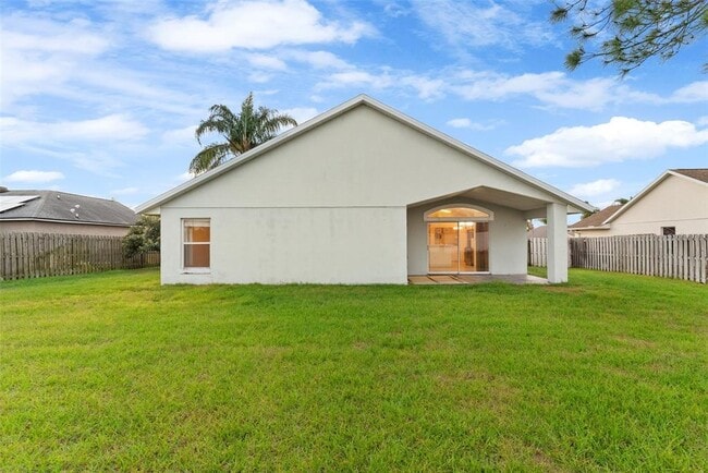 Building Photo - 212 Bent Oak Loop
