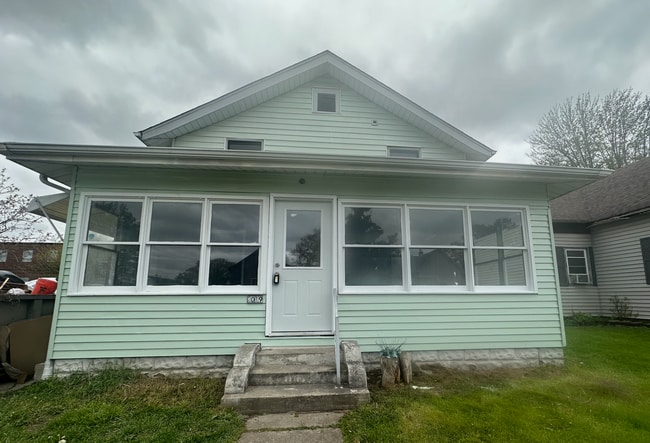 Building Photo - 2019 Jefferson St