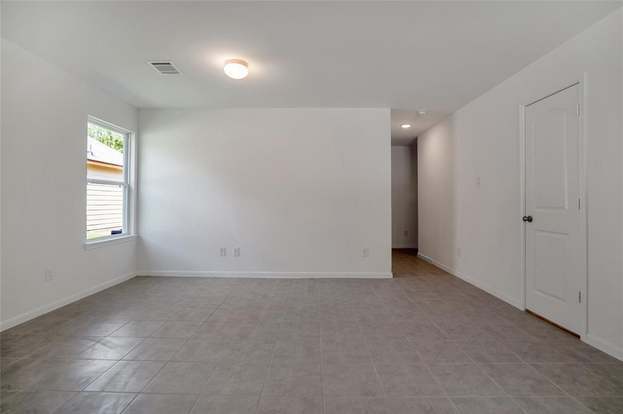 Building Photo - 26692 Pools Creek Dr