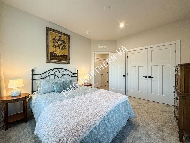 Building Photo - 1636 Kirkman St