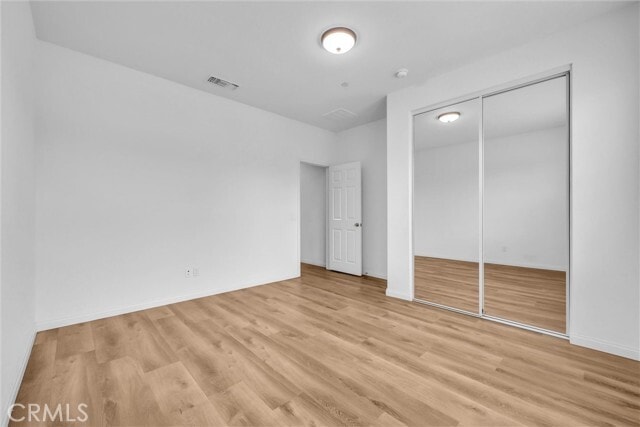 Building Photo - 3359 S Myrtle Dr