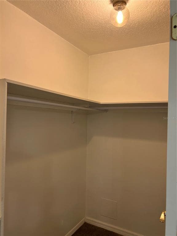 Building Photo - 1524 Southwind Ct