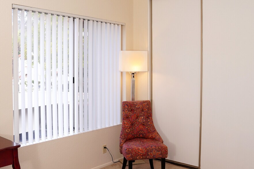 Building Photo - 4095 Rosenda Ct