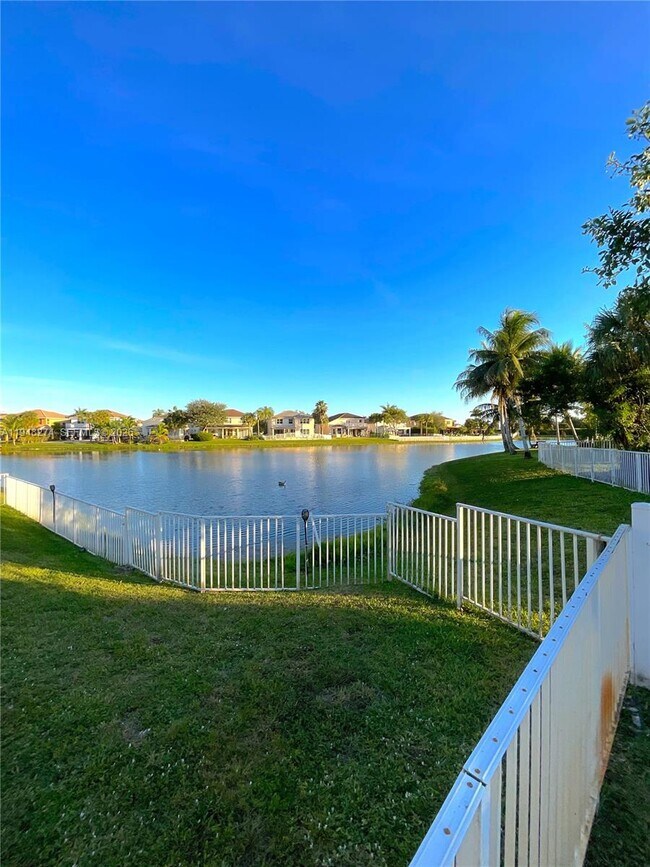 Building Photo - 13364 SW 44th St