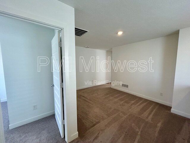 Building Photo - 4530 Hovenweep Way