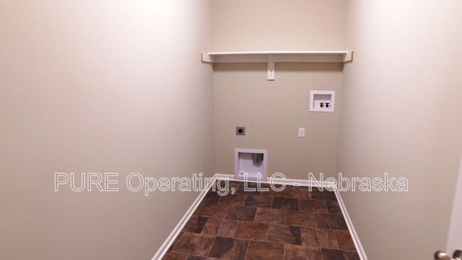 Building Photo - 16513 Heather St