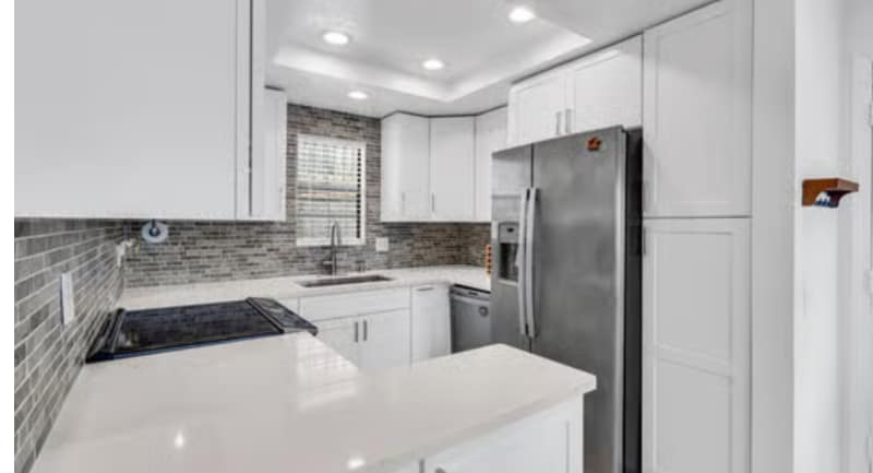 Building Photo - 3975 Hortensia St