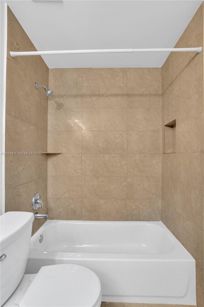 Building Photo - 1210 Sorrento Dr