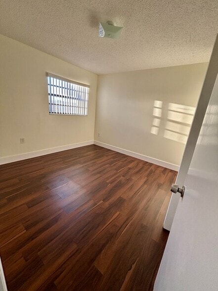 Building Photo - 5729 W 26th Ave