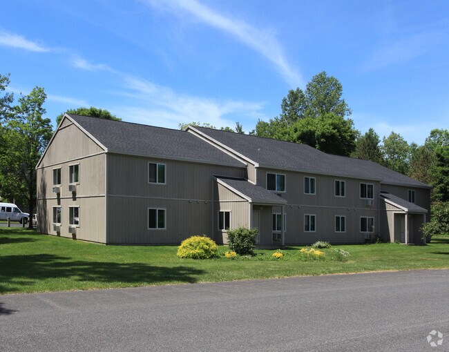 Paddock's Landing - Paddock's Landing Apartment