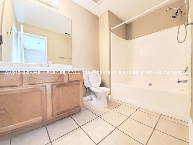 Building Photo - 4153 Park Chase Dr