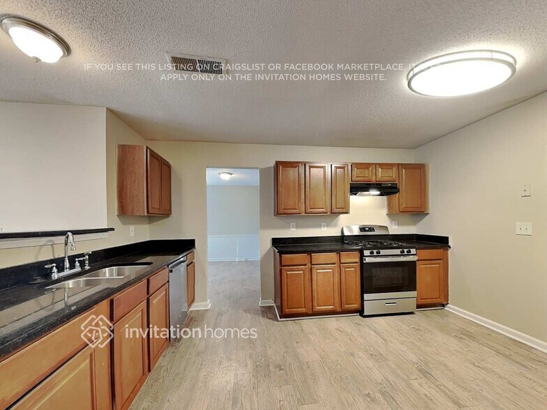 Building Photo - 3957 Waldrop Hills Dr