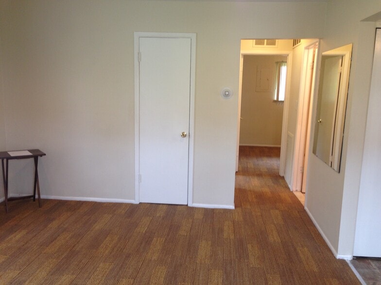 Building Photo - 26521 Coolidge Hwy