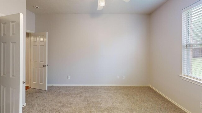 Building Photo - 21723 Chanas Ct