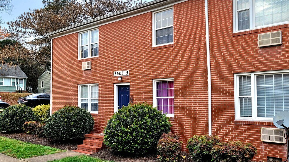 Building Photo - 1602 Magnolia St