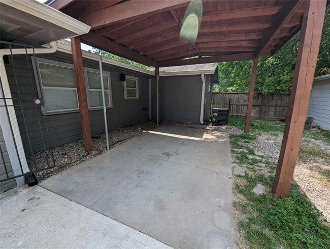 Building Photo - 4604 Gunter St