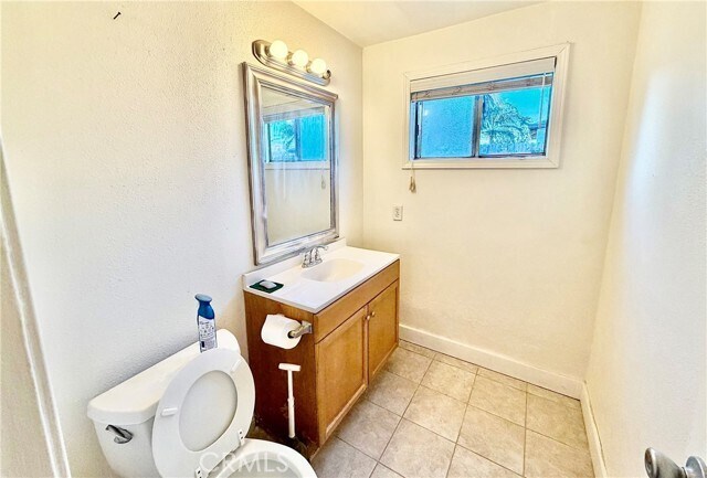 Building Photo - 9492 Evergreen Ln