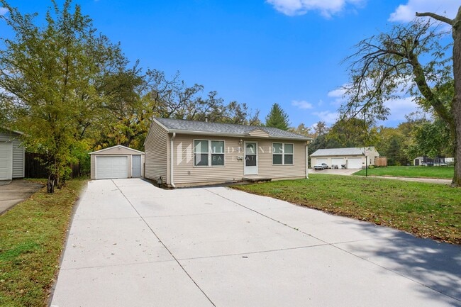 Primary Photo - LaVista Home