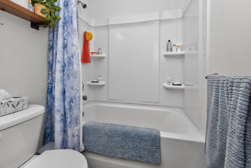 Building Photo - 29 Keowee Ln