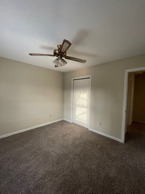 Building Photo - 4028 Iron Horse Rd