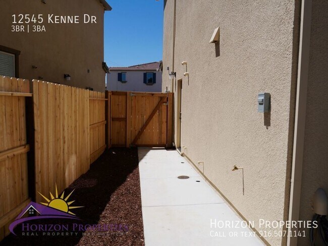Building Photo - 12545 Kenne Dr