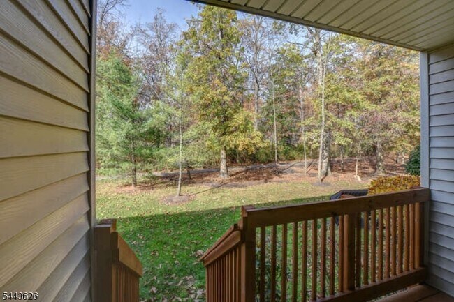 Building Photo - 403 Taggert Dr