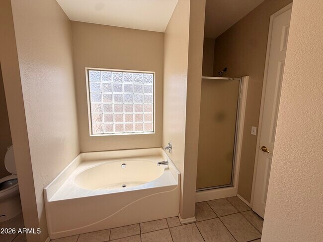 Building Photo - 9817 W Las Palmaritas Dr