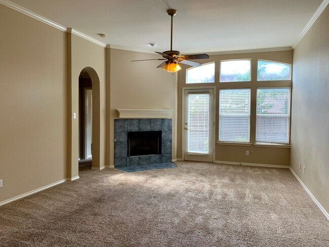 Building Photo - Cavender