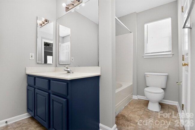 Building Photo - 12337 Verdant Ct