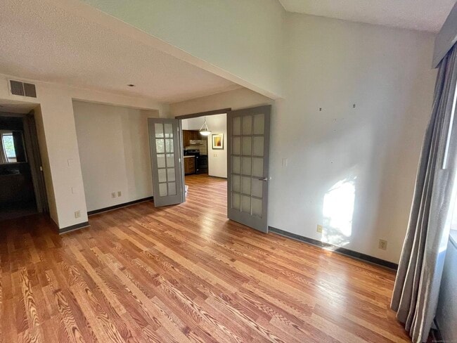 Building Photo - 3 Long Wharf Dr