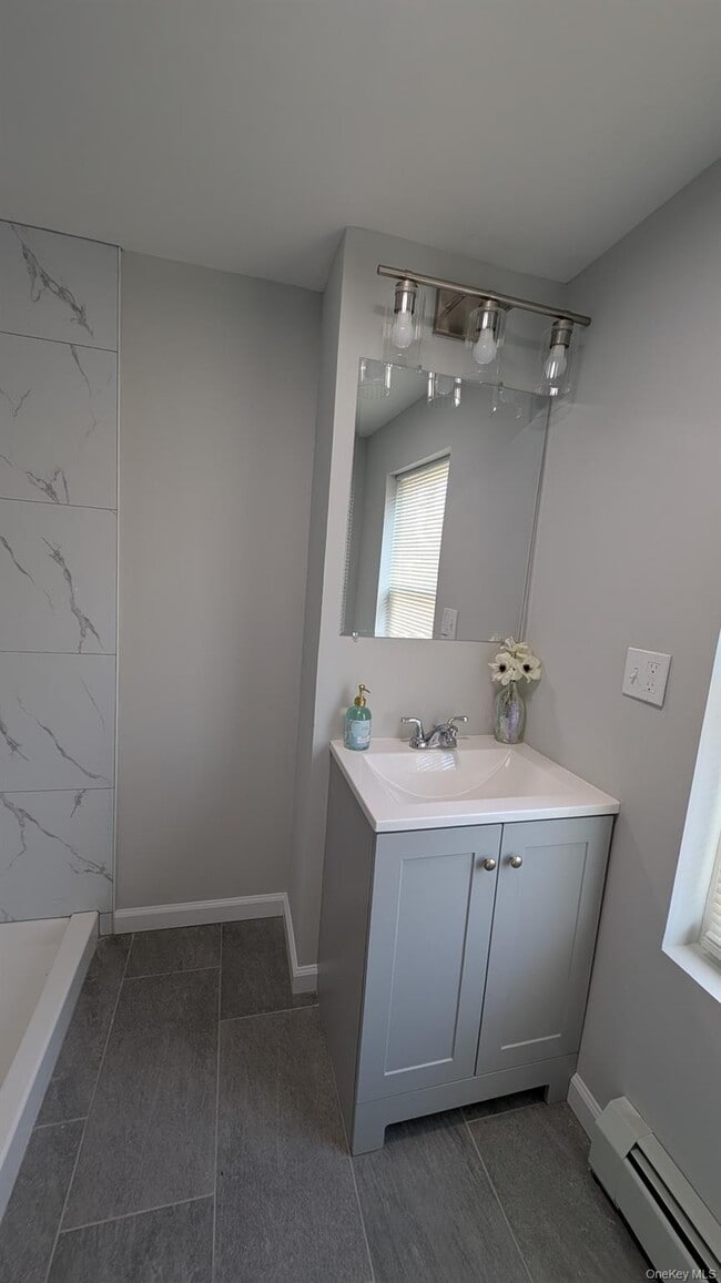 Building Photo - 9 Park Ave